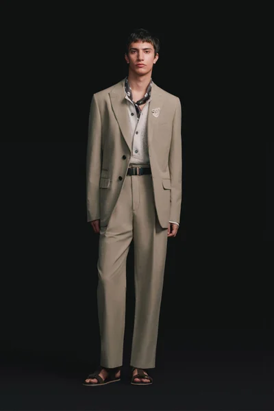 Look 5
